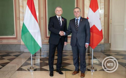 Kövér László: a jelenlegi Európai Bizottság Magyarországot az unió fekete bárányaként kezeli