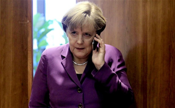 Illegális bevándorlás - Telefonbeszélgetés Angela Merkel és Orbán Viktor között